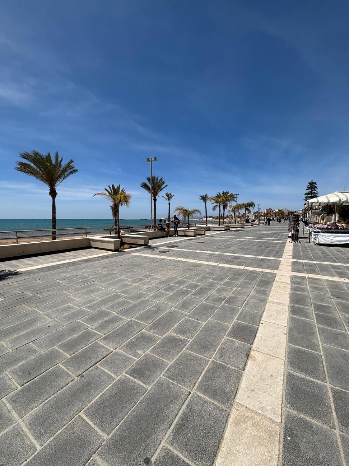 Acquamarina House Marina Di Ragusa Esterno foto