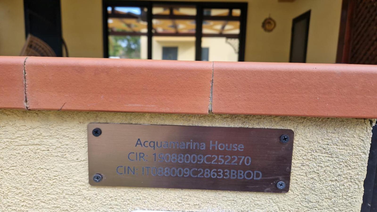 Acquamarina House Marina Di Ragusa Esterno foto